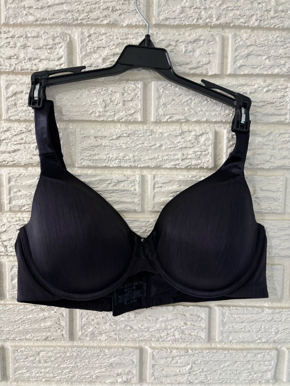 Vanity Fair Beauty Back Illumination Full Figure Underwire Bra Black Size 38C